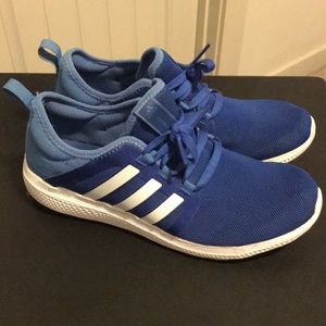 Mens Adidas Shoes 9.5